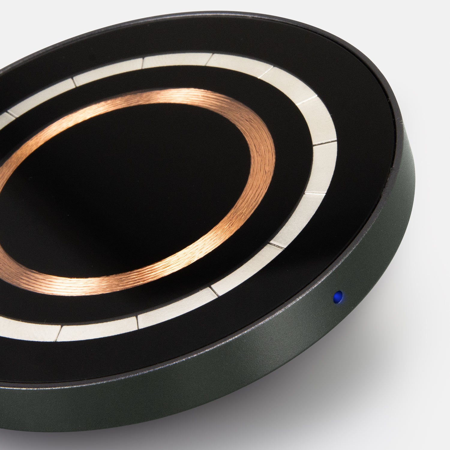 INGENIO Arc Single Wireless Charger - Simply Merchandise
