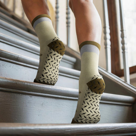 Nero Crew Grip Socks - Simply Merchandise
