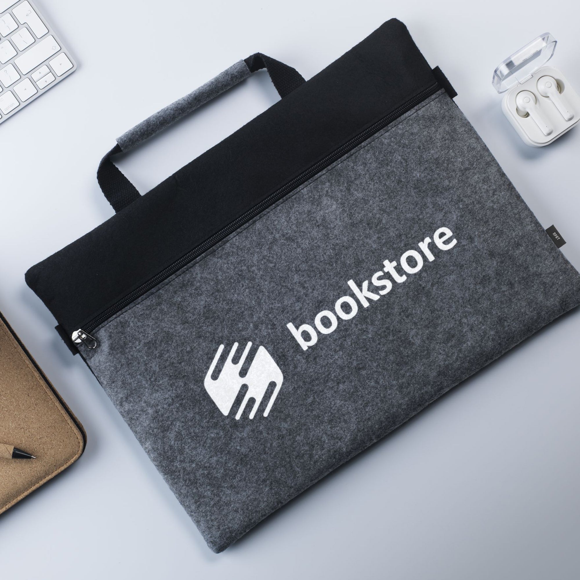 Captian Felt Carry Case - Simply Merchandise