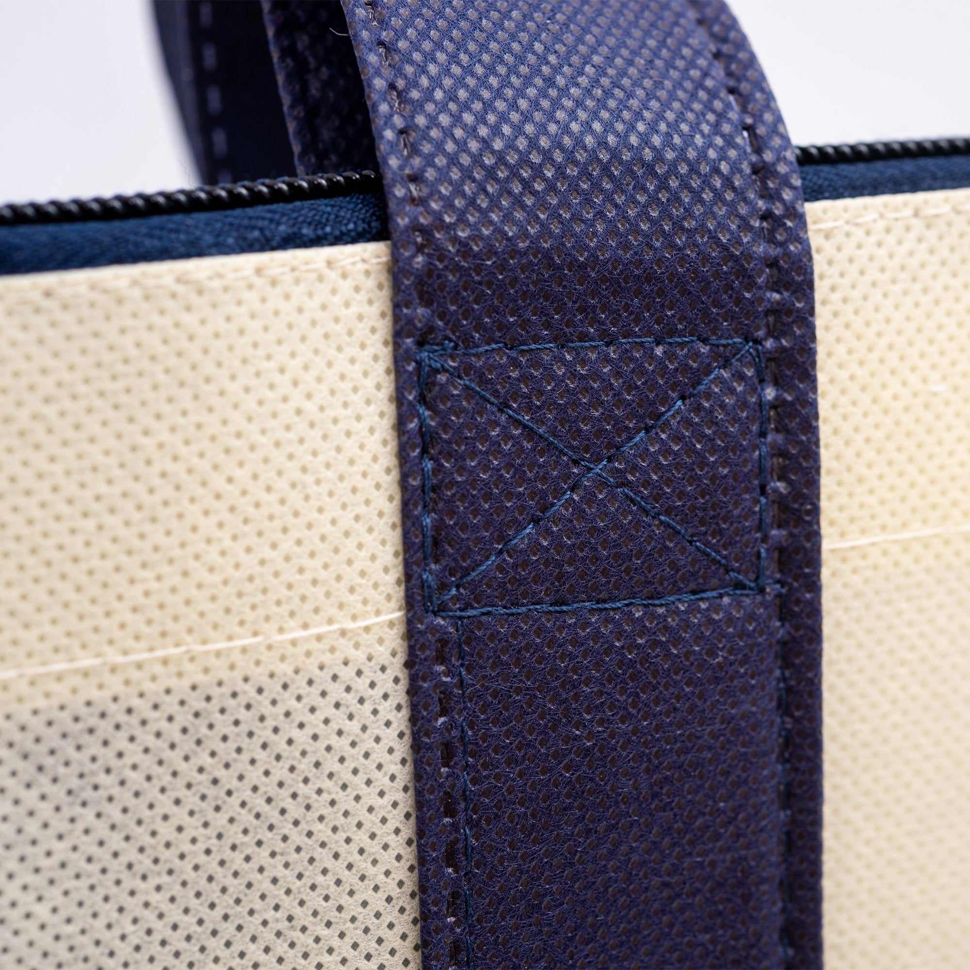 Non Woven Large Zipped Shopping Bag - Simply Merchandise