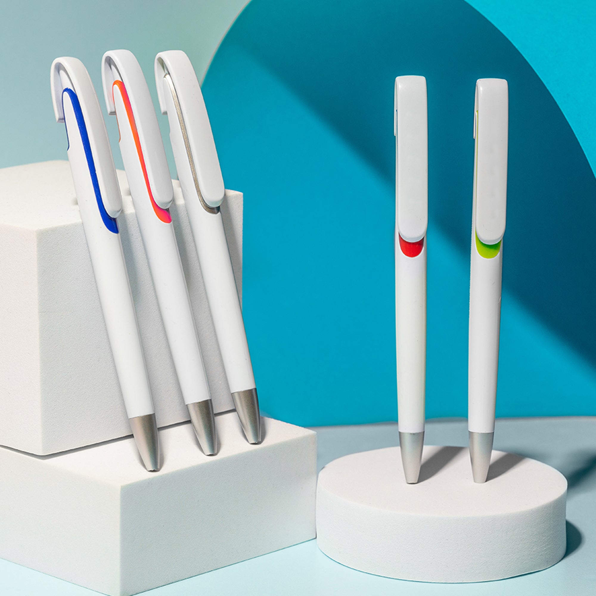 Tahlia White - Simply Merchandise