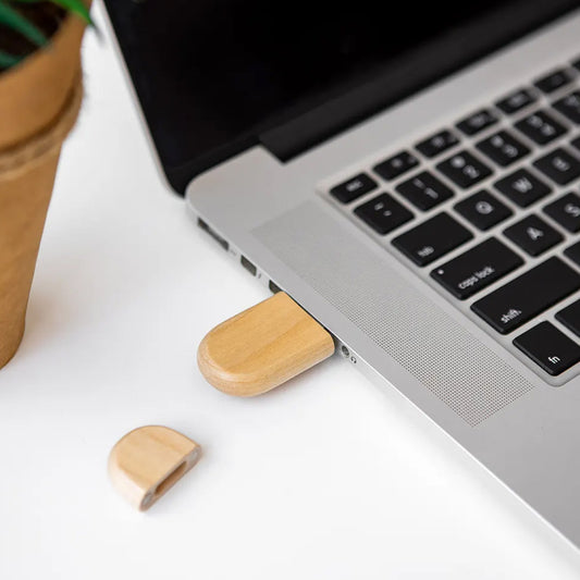 Okoolar Bamboo USB 16GB - Simply Merchandise
